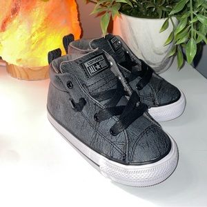 Kids Leather Converse Size 7